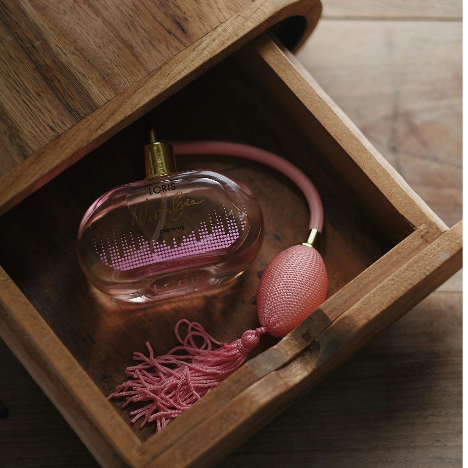 how to make perfume smell last longer	