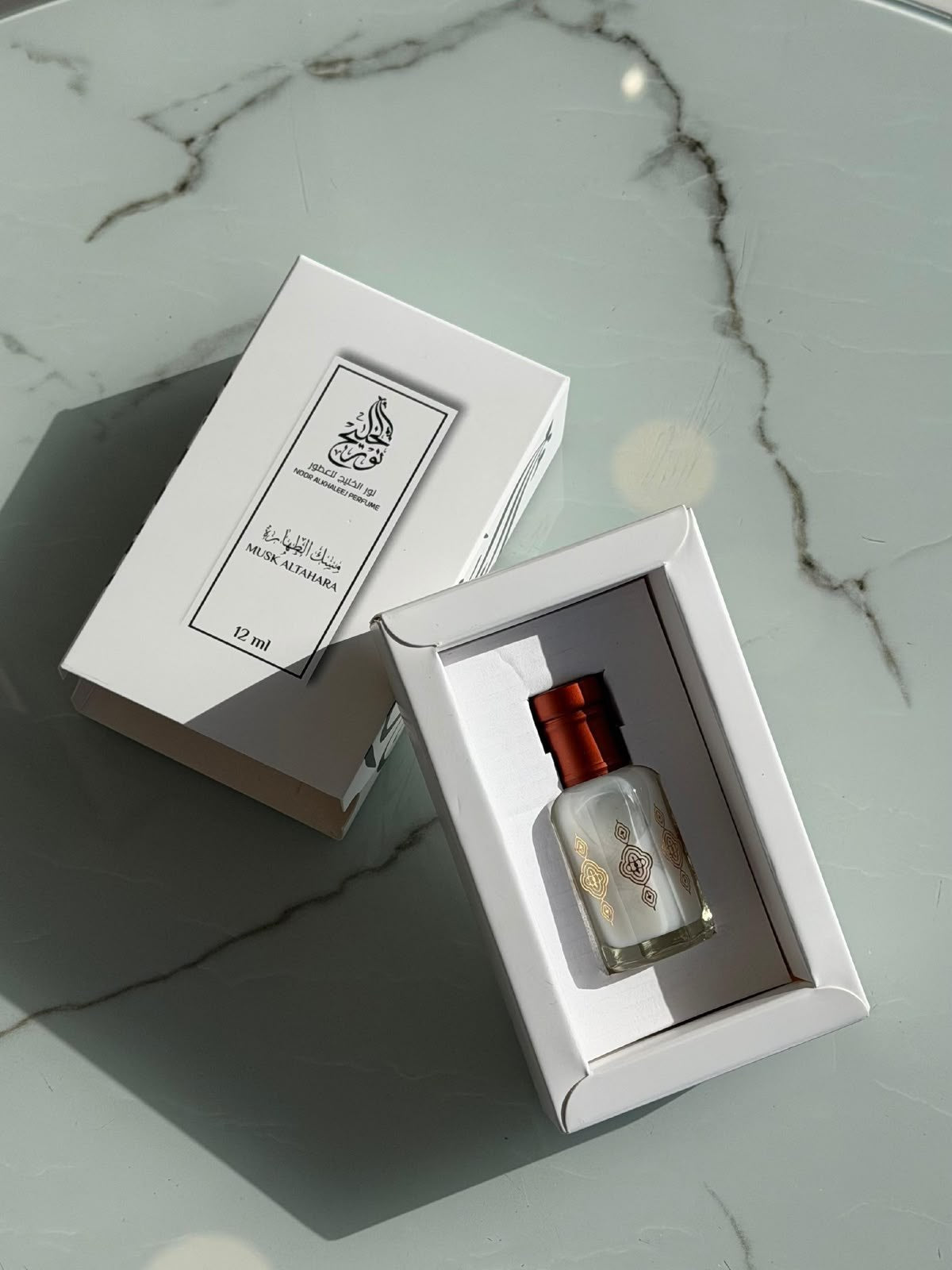 Noor Alkhaleej Musk Altahara 12ml white musk perfume oil with white gift box