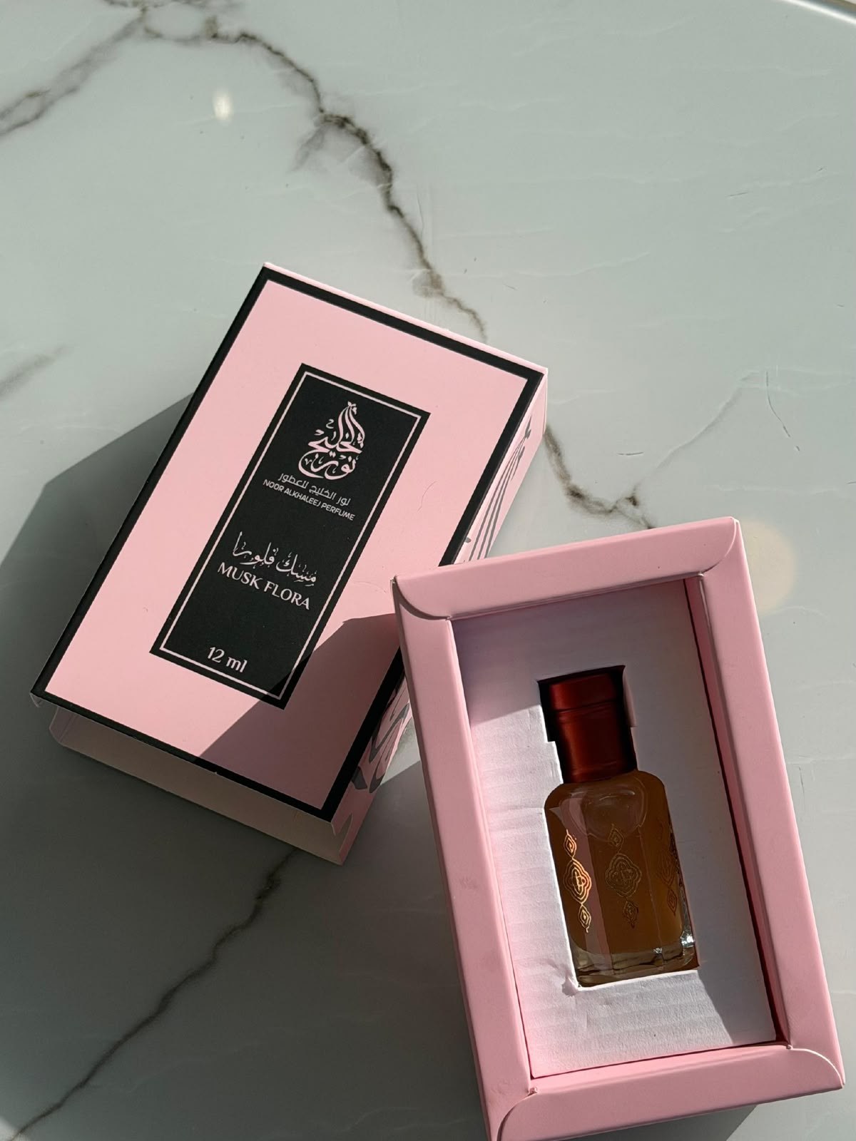 Noor Alkhaleej Musk Flora 12ml concentrated perfume oil with pink gift box
