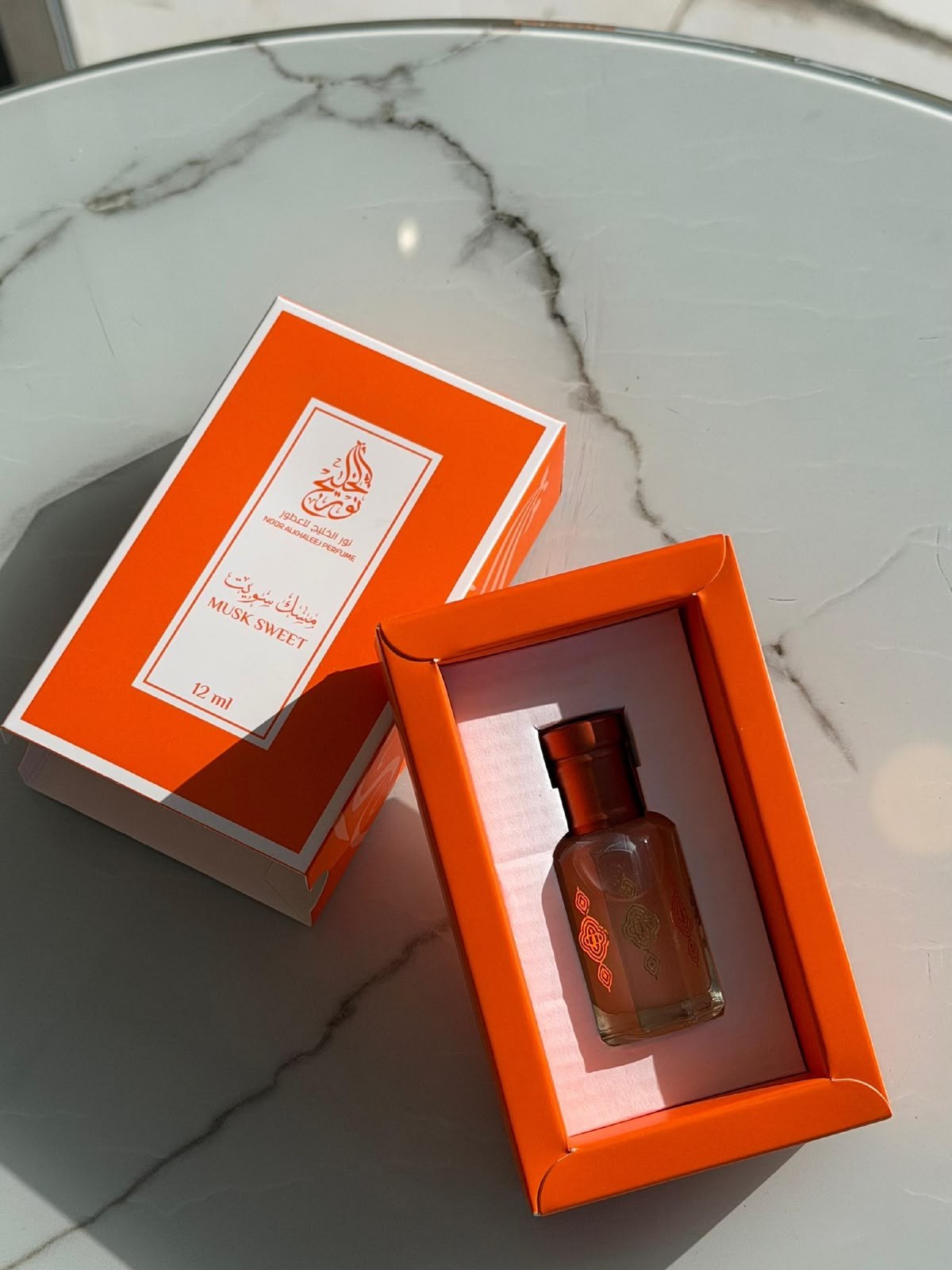 Noor Alkhaleej Musk Sweet 12ml concentrated perfume oil with orange gift box